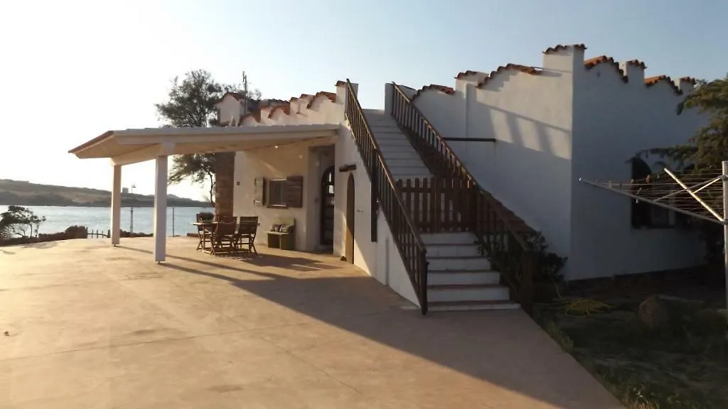 Villa Iride Trinita d'Agultu e Vignola Italy